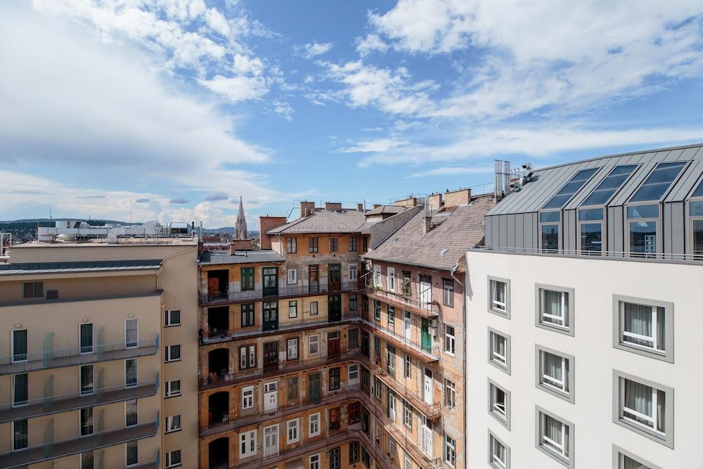 Akeah Verdi Budapest Exterior photo